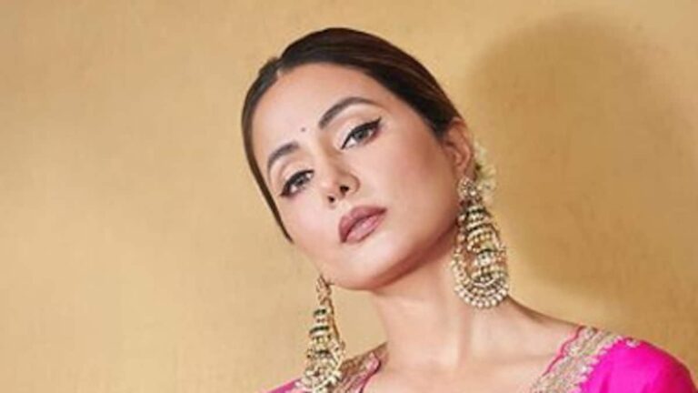 Hina Khans Iftar Meal Was All About Yummy Food; Guess What All She Ate