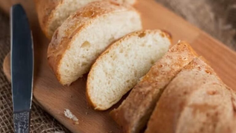 Mexico University Breaks World Record Of Baking The Longest Breadline