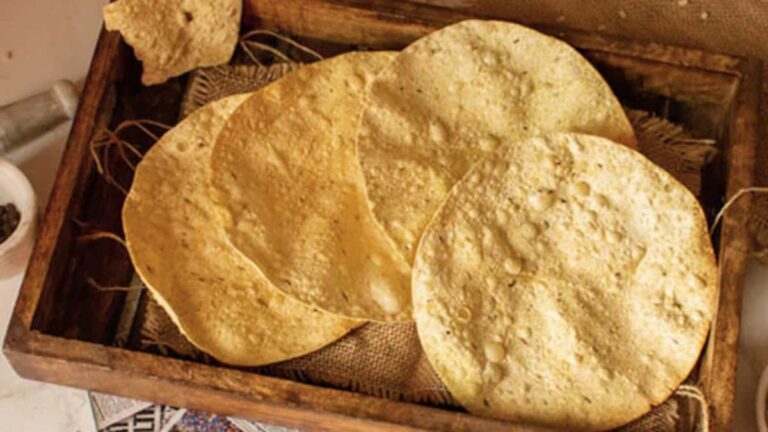 Papad Being Sold As Asian Nachos At Restaurants. Internet Reacts