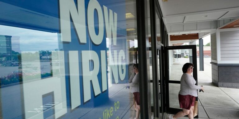 U.S. Job Openings Jumped at End of Last Year
