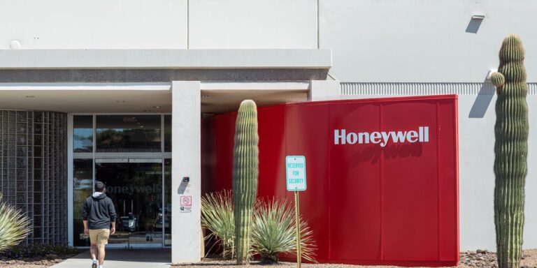 Honeywell Revenue Rises 6% as Company Signals Slowing Growth
