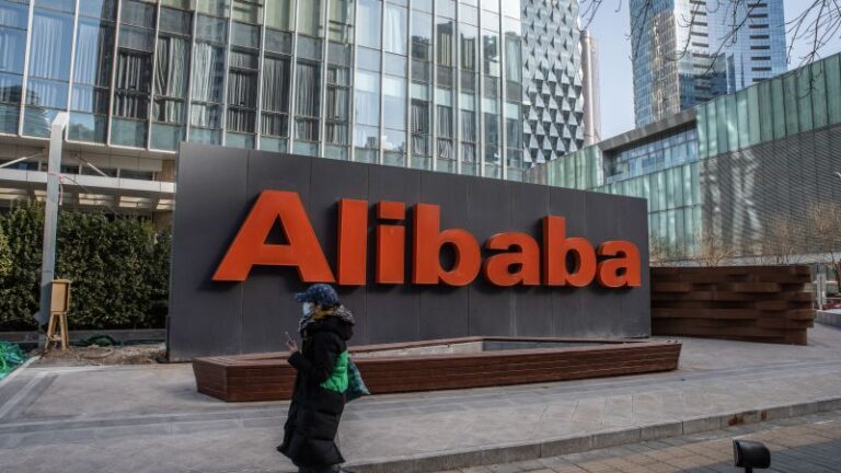 Alibaba is launching a ChatGPT rival too | CNN Business
