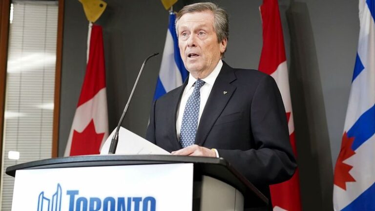 Toronto mayor steps down after relationship with former staffer | CNN