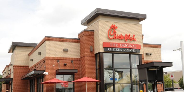 WSJ News Exclusive | Chick-fil-A Wants to Serve Its Chicken Sandwiches in Asia and Europe