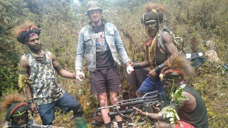Indonesian security forces in standoff with rebels holding New Zealand pilot hostage | CNN