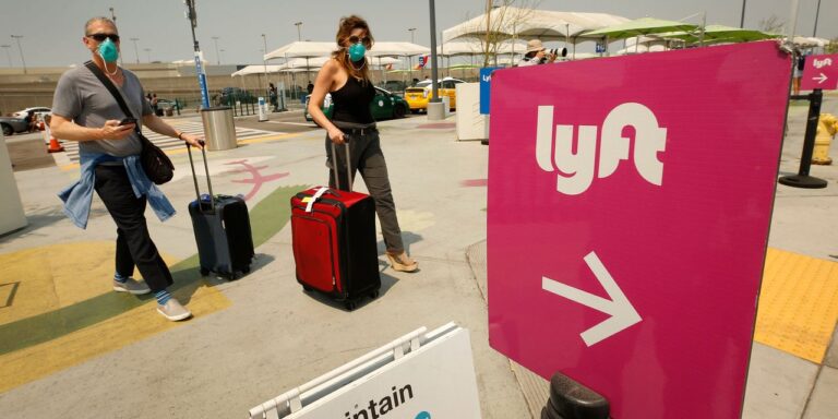 WSJ News Exclusive | Lyft to Cut at Least 1,200 Jobs in New Round of Layoffs to Reduce Costs
