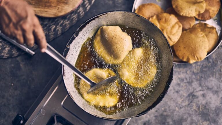 Is Ghee Better Than Olive Oil For Indian Cooking? Nutritionist Explains