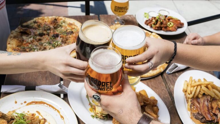 Weekend Special: 6 Foods That Are Best Served With Beer