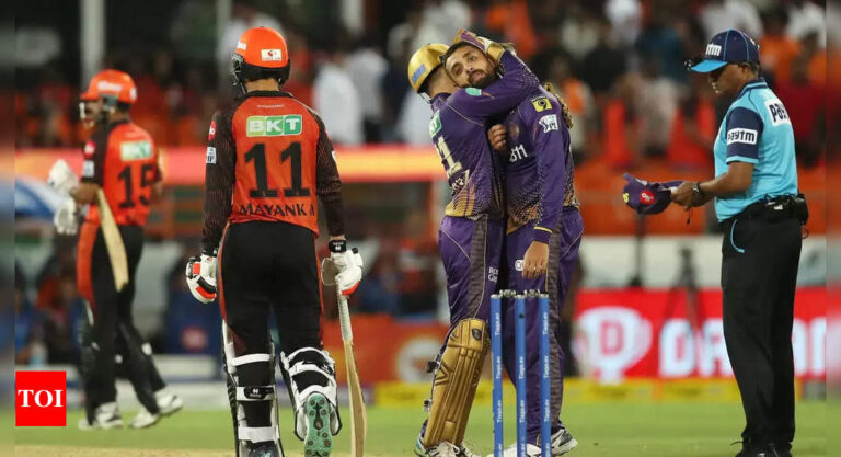SRH vs KKR Highlights: Kolkata edge Hyderabad in a thriller to keep playoffs hopes alive | Cricket News – Times of India