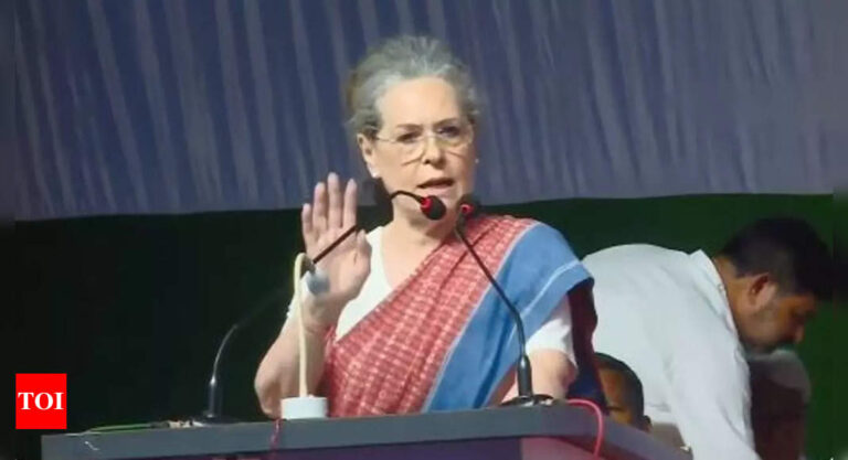 Sonia:  What is unique about Congress leader Sonia Gandhi’s election rally in Karnataka | India News – Times of India