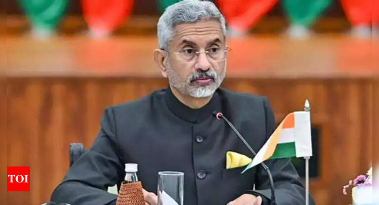 Jaishankar: India has the most uncontrollable press: Jaishankar reacts to country’s low ranking on press index – Times of India