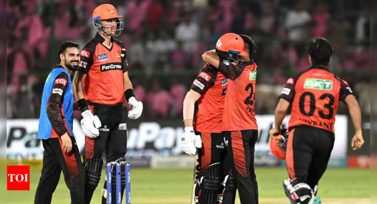 RR vs SRH Highlights: Sunrisers Hyderabad hunt down 215 to keep playoffs hopes alive, Rajasthan Royals lose three on the trot | Cricket News – Times of India