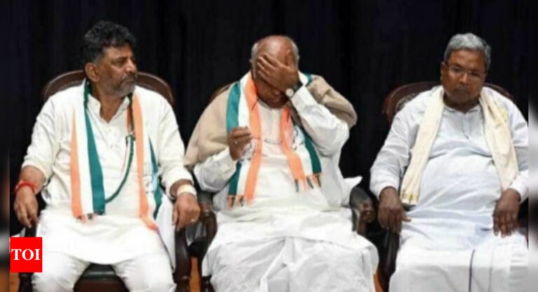 Karnataka: Siddaramaiah, Shivakumar stake claim for Karnataka CM post, Congress high command in a fix | – Times of India