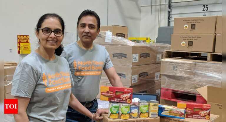 Indian American couple mobilises community to help fight hunger in the US – Times of India