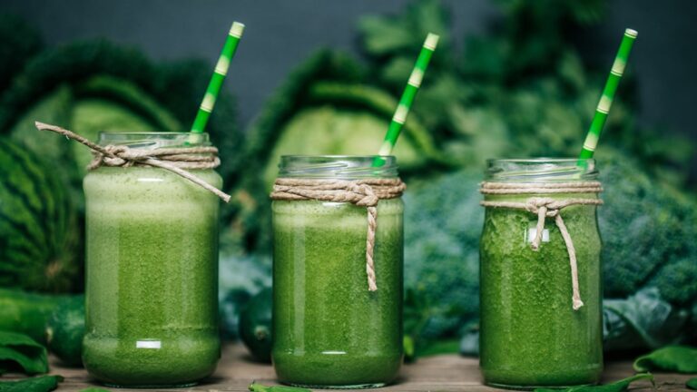 Drink This Healthy Green Juice To Lose Weight And Manage Blood Sugar Level