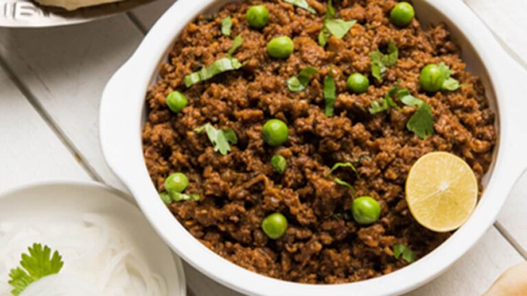 This Spiced Green Keema Can Be Used To Make Many Yummy Dishes (Recipe Inside)
