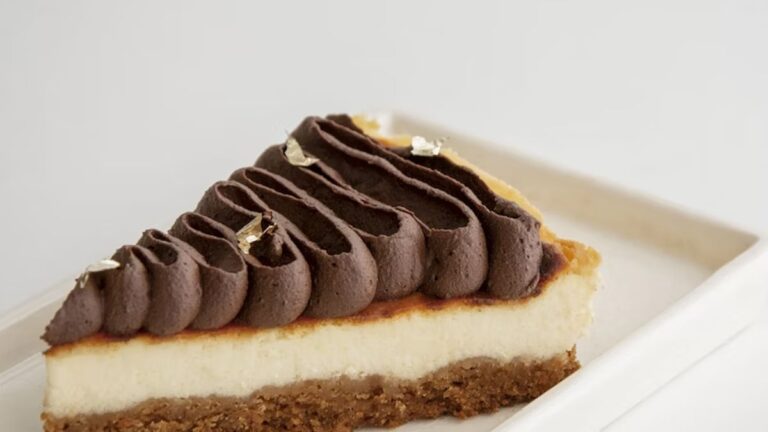 Calling All Cheesecake Lovers! Try This No-Bake Nutella Cheesecake For Weekend Bliss