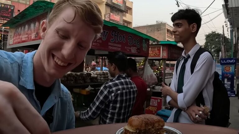 US Blogger Offers To Buy Hotdog For Indian School Kid, His Reaction Goes Viral