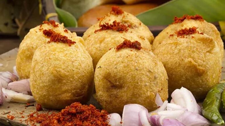 Love Maharashtrian Food? Try These 7 Easy Recipes Ready In Under 30 Minutes