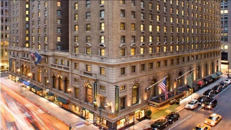 Cash-Strapped Pakistan Leases Out New York Hotel; Aims To Generate USD 220 Million