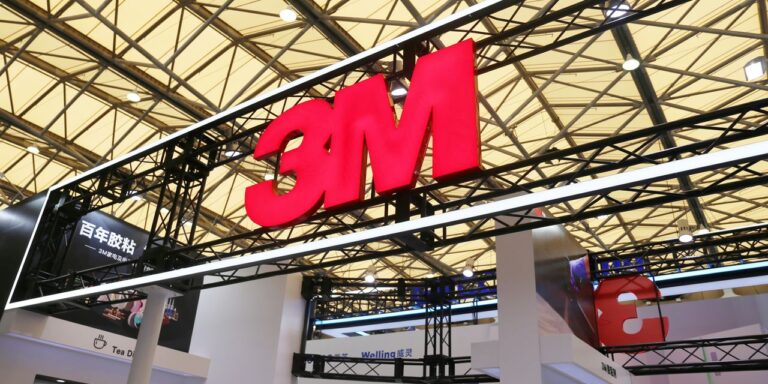 At 3M, Lawsuits Threaten to Transform the Company