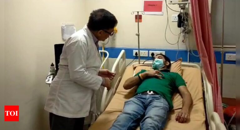 Bihar minister and RJD leader Tej Pratap Yadav undergoes cardiac examination at Patna hospital | Patna News – Times of India