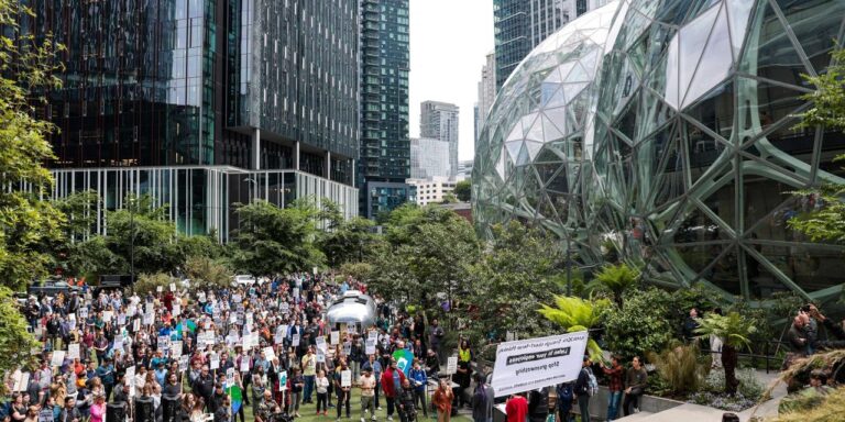Amazon Is Asking Some Employees to Relocate, Return to ‘Main Hub’ Offices