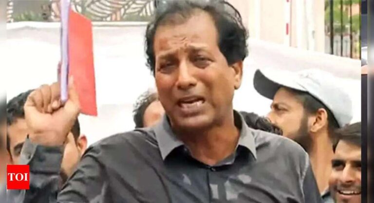 ‘Red diary’ has Pilot-crisis bribe trail, claims sacked Rajasthan minister | India News – Times of India