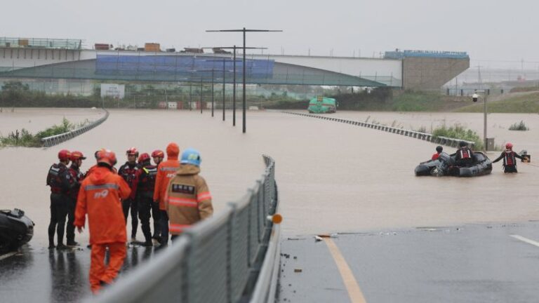 Large-scale rescue operation recovers 7 bodies after flooding traps cars in South Korea tunnel | CNN
