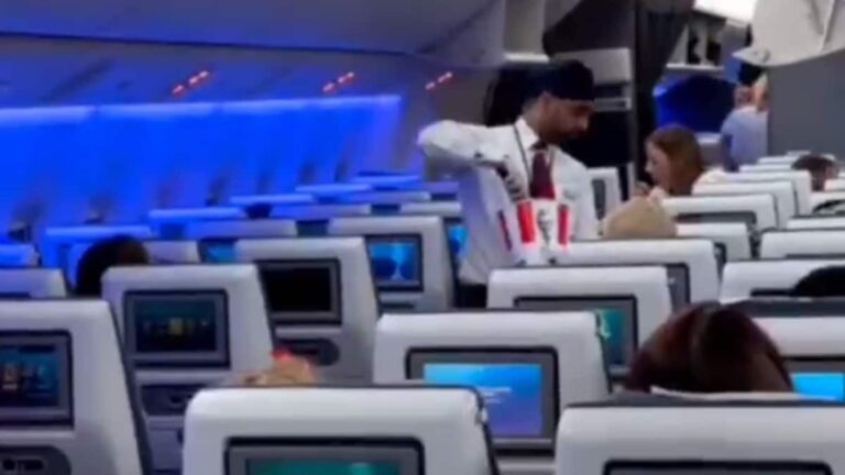 After Food Faux Pas, British Airline Serves KFC Snacks To Passengers On Board