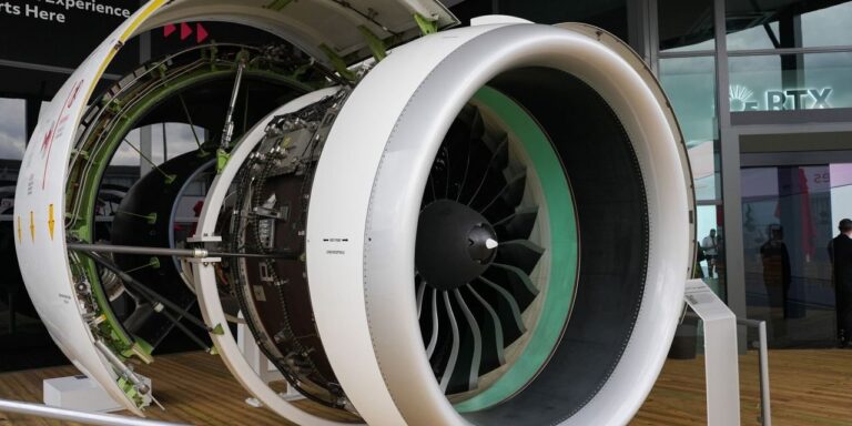 Pratt & Whitney Engine Problems Lead Some Airlines to Reduce Flights