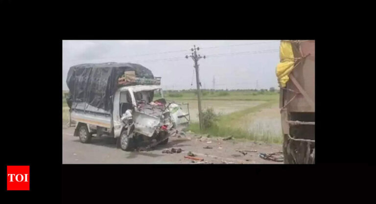 Ten killed, 13 injured in accident on Bavla-Bagodara highway in Ahmedabad district | Ahmedabad News – Times of India