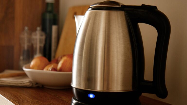 Amazon Great Indian Festival: Get Up To 60% Off On Premium Electric Kettles