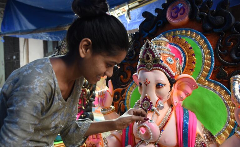 In Pics: The Making Of Lord Ganesha Idols