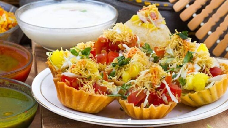Papad Lays Chaat: An Easy And Delicious Snack You Wont Be Able To Resist
