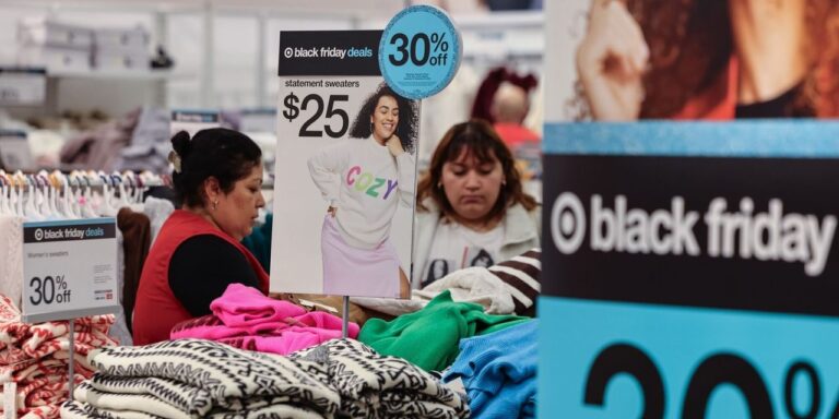 Black Friday Deals Start Early, but Shoppers Are Choosy This Year