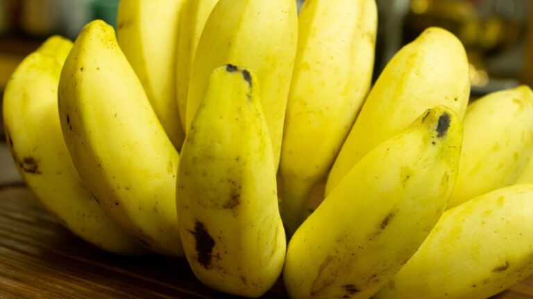 Unhealthy Food Combination: 4 Foods You Should Avoid Pairing With Banana
