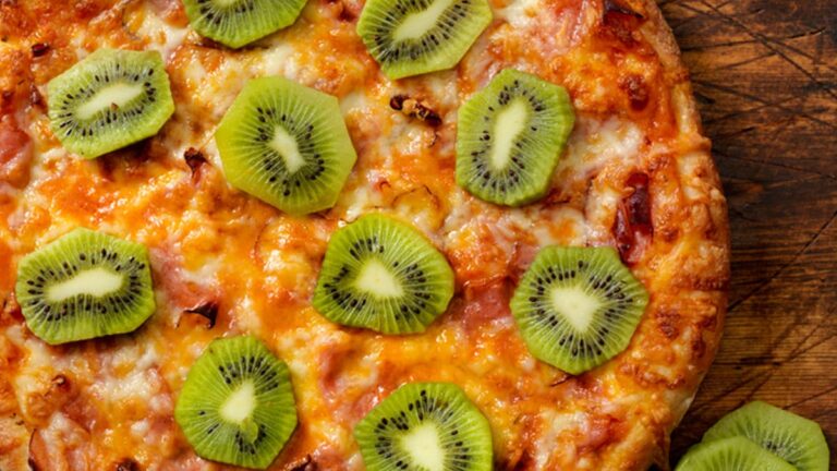 From Snake Pizza To Oreo Pizza, 6 Bizarre Pizza Varieties That Got The Internet Talking