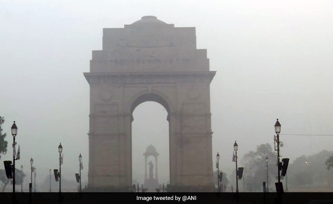 Delhi’s Air Quality Improves Slightly After Rainfall