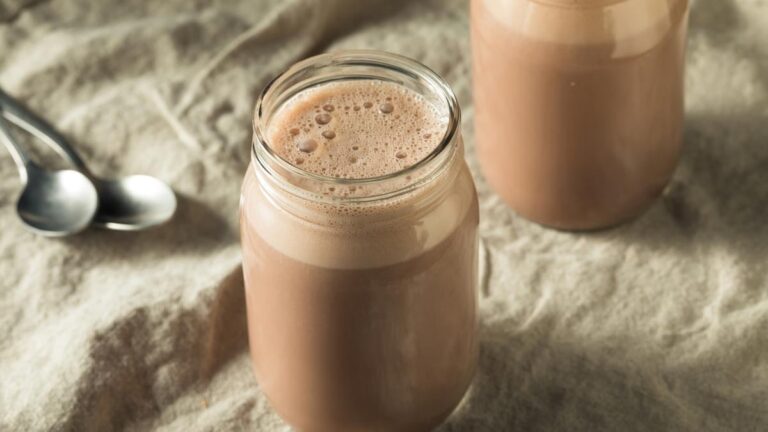 Want To Boost Your Immunity? This Ragi Smoothie Is Your Tasty Solution