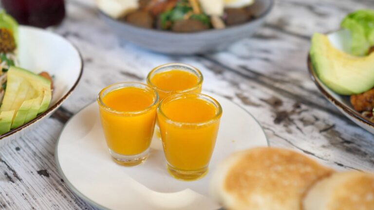 Sip Your Way To Good Health: Try This Anti-Inflammatory Shot For Healthy Body, Skin And Hair