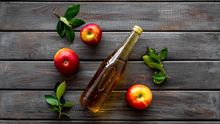 Are Acne, Blemishes Ruining Your Day? Heres How Apple Cider Vinegar Can Save Your Skin