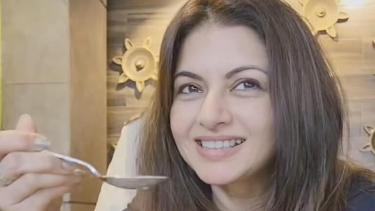 Bhagyashree Shares Delicious Moments From Her Snack Escapades