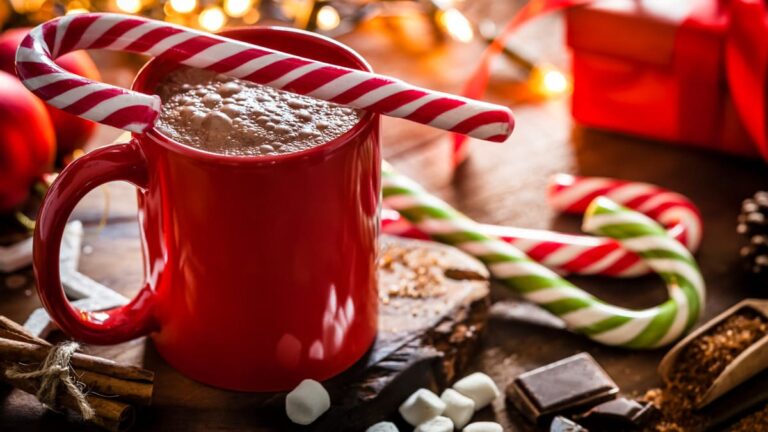 5 Fun Ingredients To Add A Surprise To Your Hot Chocolate