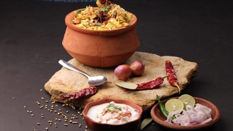 5 Signs That Prove You Are The Ultimate Biryani Lover