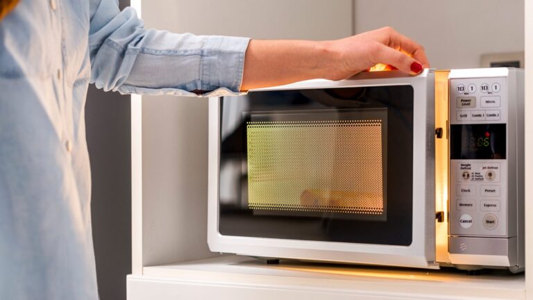 5 Chef-Approved Microwave Hacks That Will Transform Your Cooking Game