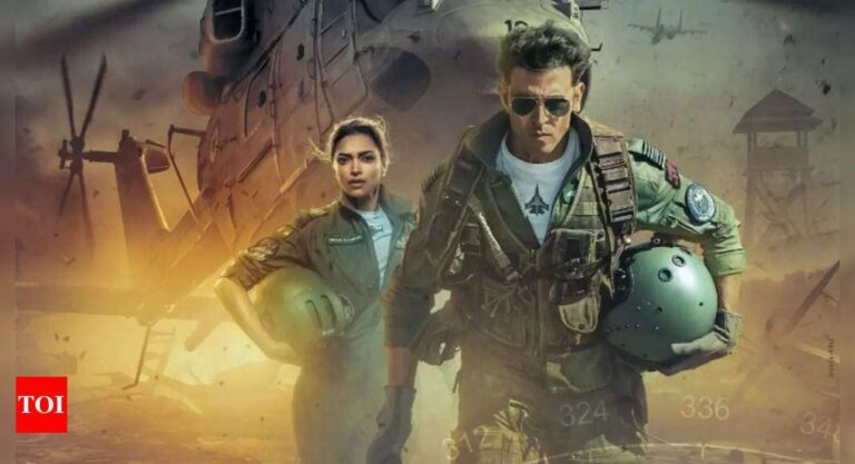 Fighter Box Office Collection: Hrithik Roshan's 'Fighter' Similar to Shah Rukh Khan's 'Dunki', Huge Jump Expected on Republic Day | – Times of India