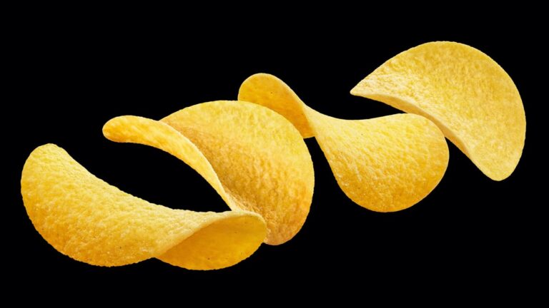 Ever Wondered Why Your Favourite Potato Chips Are In A Curved Shape? There Is Math Behind It!