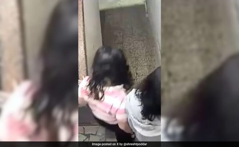 Video Shows Girls Ringing Apartment Bells, Locking Doors In Mumbai. Internet Links It To Bizarre TikTok Trend