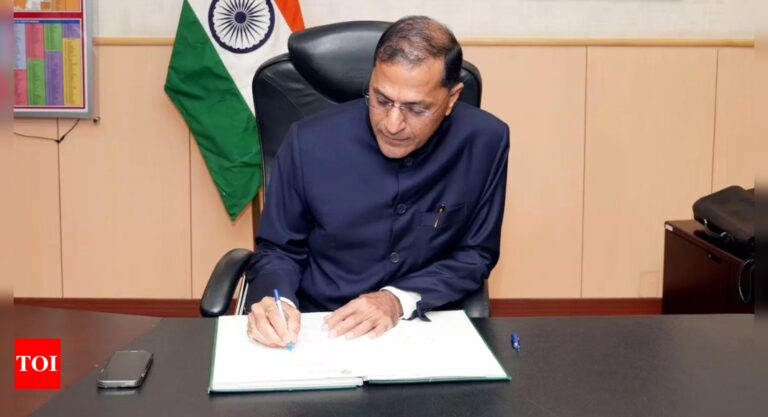 With Lok Sabha polls looming, Arun Goel quits as election commissioner | India News – Times of India